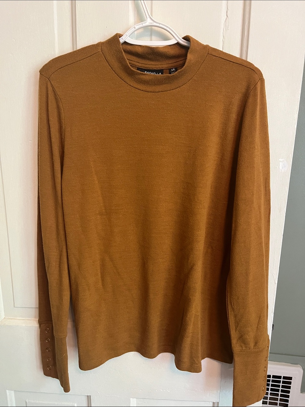 Crewneck Sweater in Mustard Brown - Long Sleeve
